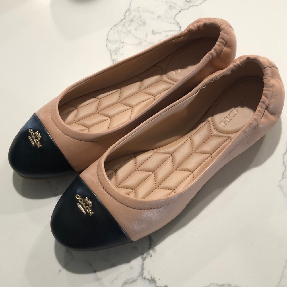 Coach flats